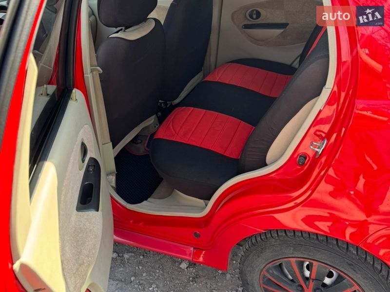 Хэтчбек Chery QQ 2011 в Каменском фото 31 Хэтчбек Chery QQ 2011 в Каменском