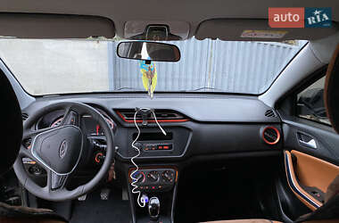 Позашляховик / Кросовер Chery Tiggo 2 2021 в Умані