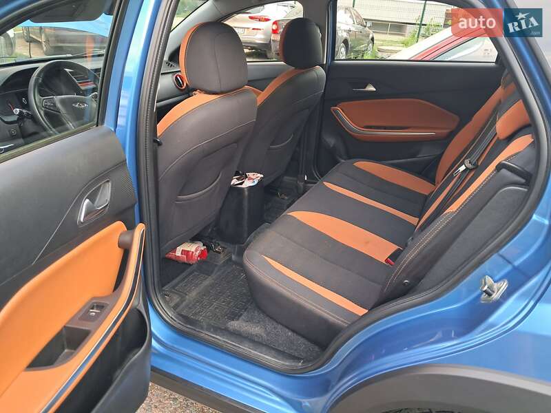 Внедорожник / Кроссовер Chery Tiggo 2 2017 в Сумах