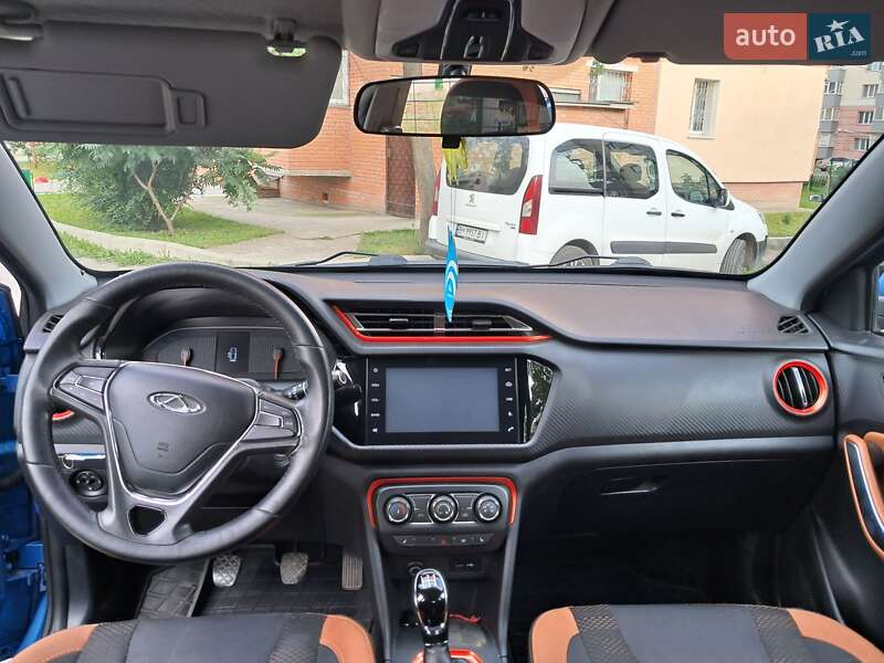 Внедорожник / Кроссовер Chery Tiggo 2 2017 в Сумах