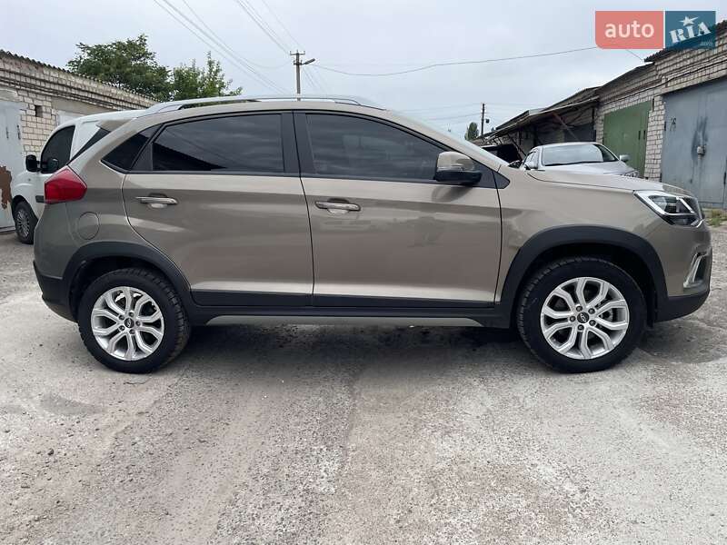 Внедорожник / Кроссовер Chery Tiggo 2 2019 в Николаеве