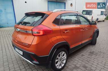 Позашляховик / Кросовер Chery Tiggo 2 2017 в 