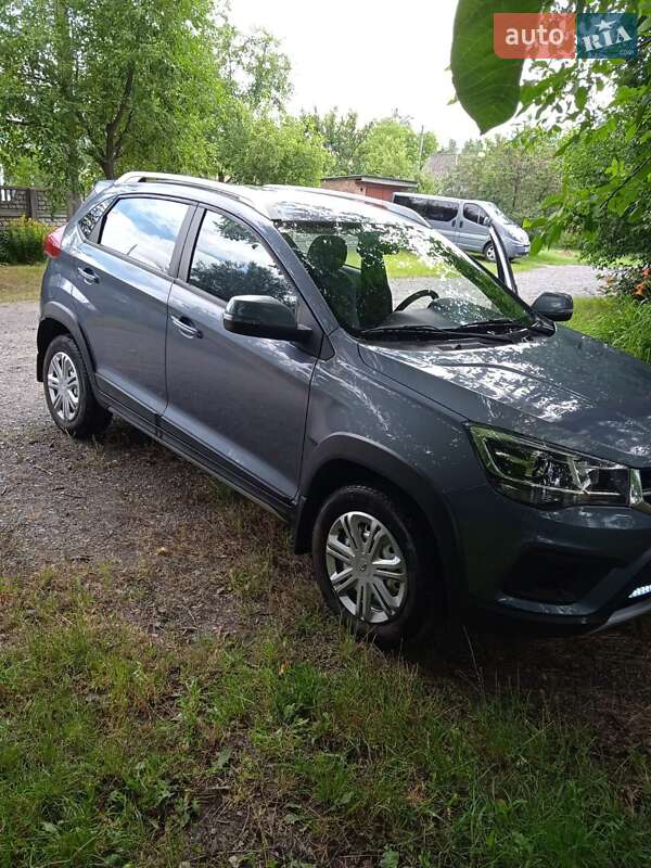 Внедорожник / Кроссовер Chery Tiggo 2 2022 в Киеве