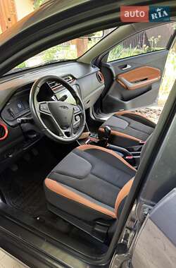 Внедорожник / Кроссовер Chery Tiggo 2 2020 в Луцке фото 8 Внедорожник / Кроссовер Chery Tiggo 2 2020 в Луцке