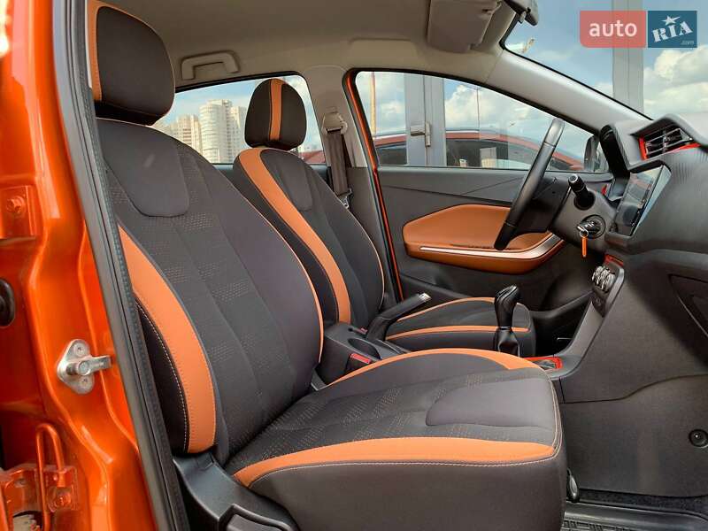 Внедорожник / Кроссовер Chery Tiggo 2 2019 в Киеве