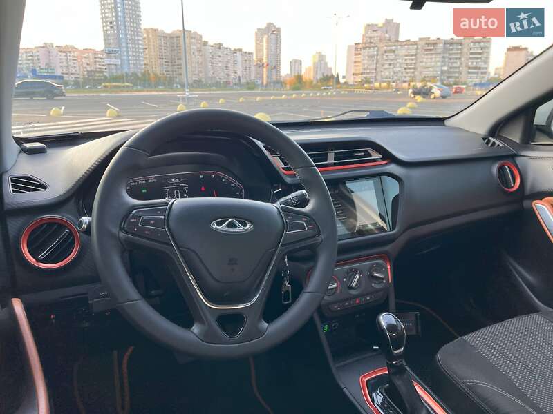 Внедорожник / Кроссовер Chery Tiggo 2 2020 в Киеве