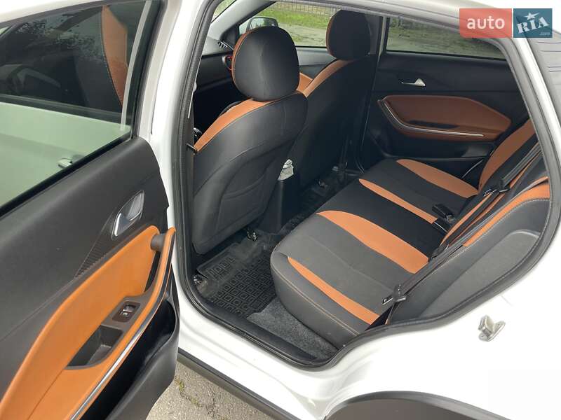 Внедорожник / Кроссовер Chery Tiggo 2 2020 в Харькове
