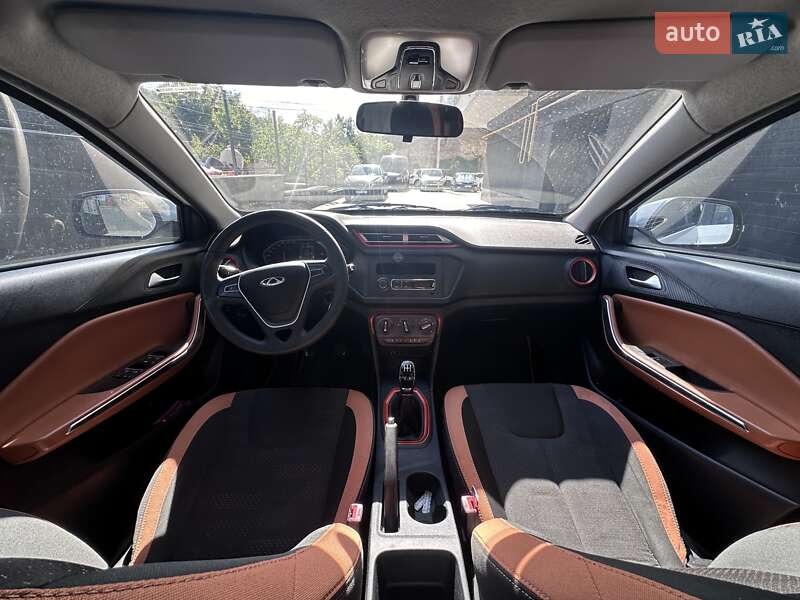 Внедорожник / Кроссовер Chery Tiggo 2 2021 в Тернополе