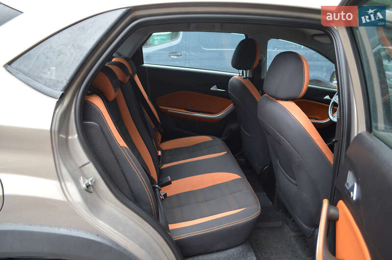 Внедорожник / Кроссовер Chery Tiggo 2 2018 в Киеве фото 16 Внедорожник / Кроссовер Chery Tiggo 2 2018 в Киеве