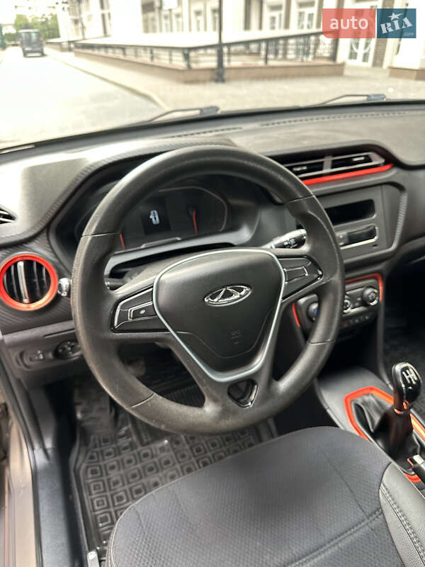 Внедорожник / Кроссовер Chery Tiggo 2 2020 в Киеве