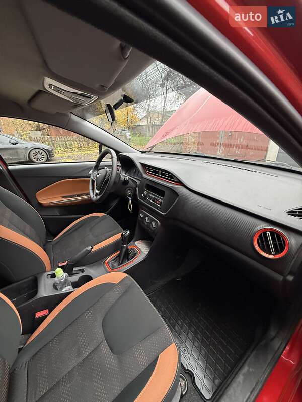 Внедорожник / Кроссовер Chery Tiggo 2 2020 в Хмельницком