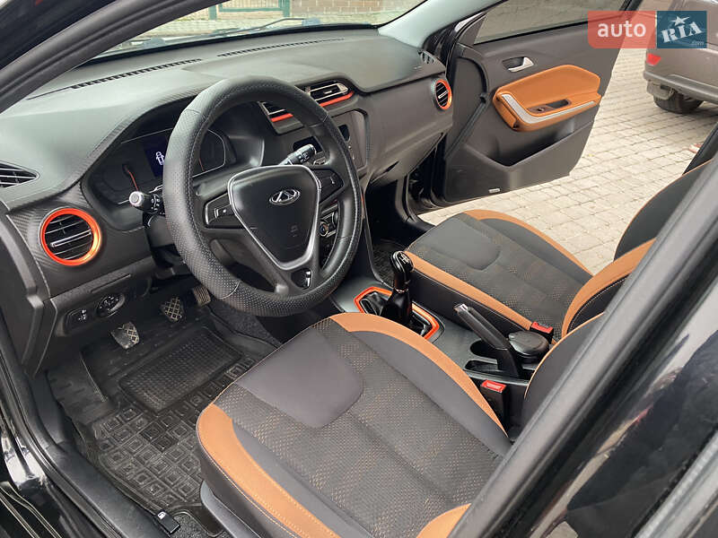 Позашляховик / Кросовер Chery Tiggo 2 2018 в Житомирі фото 10 Позашляховик / Кросовер Chery Tiggo 2 2018 в Житомирі