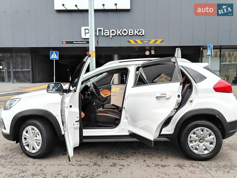 Позашляховик / Кросовер Chery Tiggo 2 2020 в Києві фото 12 Позашляховик / Кросовер Chery Tiggo 2 2020 в Києві