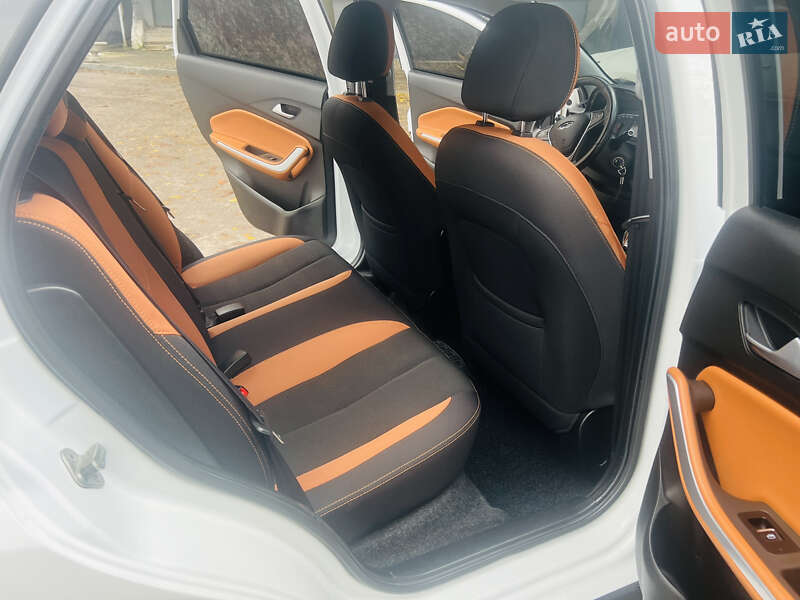 Внедорожник / Кроссовер Chery Tiggo 2 2019 в Харькове