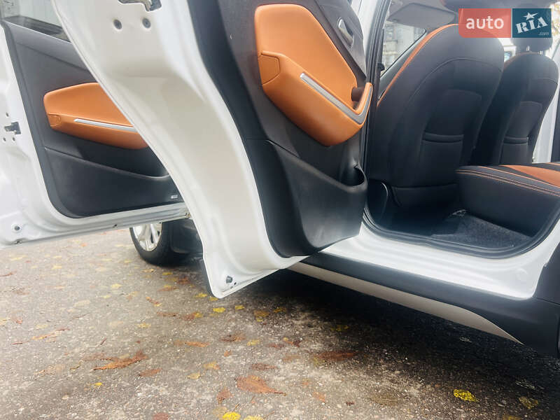 Внедорожник / Кроссовер Chery Tiggo 2 2019 в Харькове