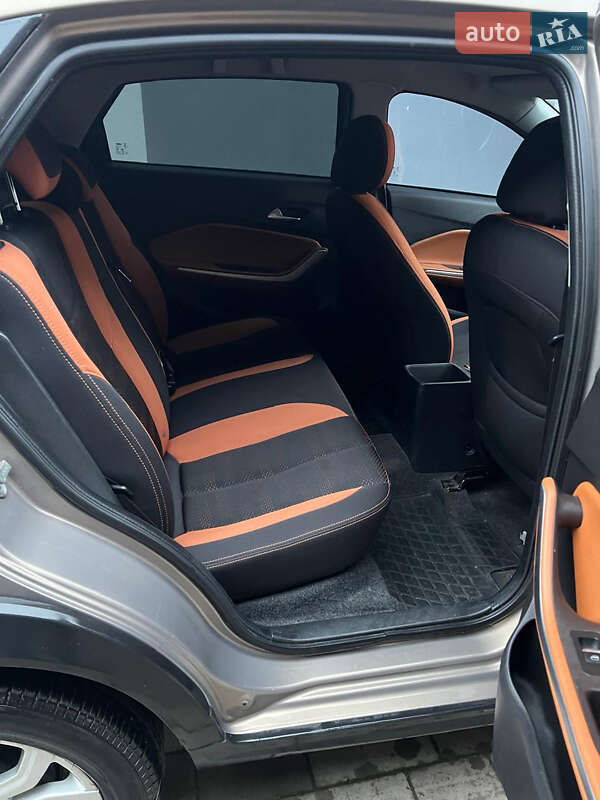 Внедорожник / Кроссовер Chery Tiggo 2 2018 в Тернополе