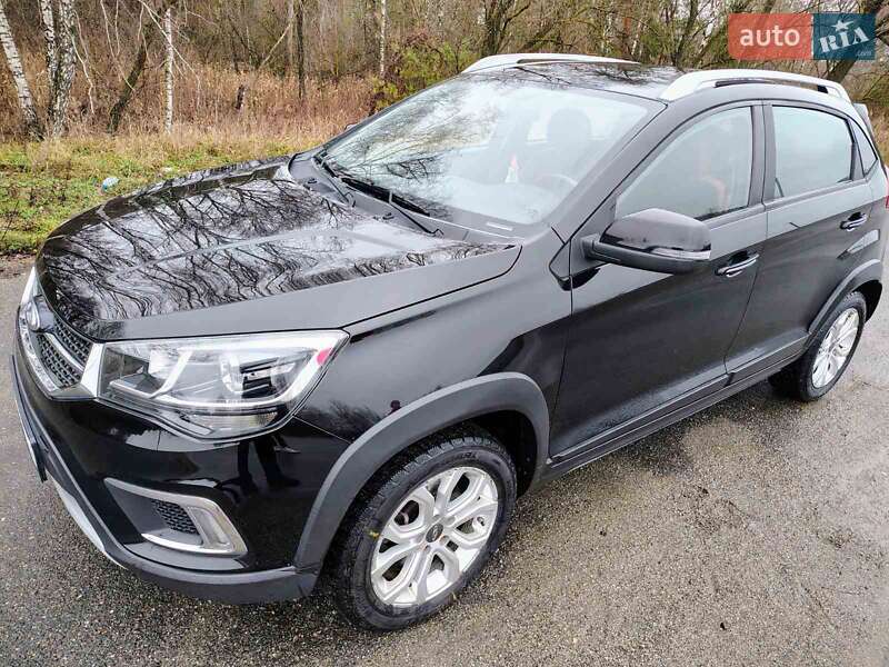 Позашляховик / Кросовер Chery Tiggo 2 2017 в Києві