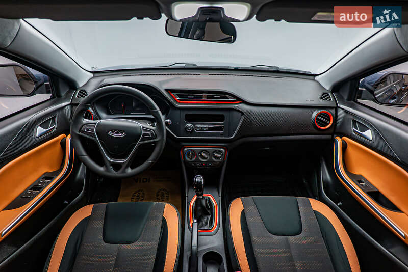 Внедорожник / Кроссовер Chery Tiggo 2 2021 в Киеве