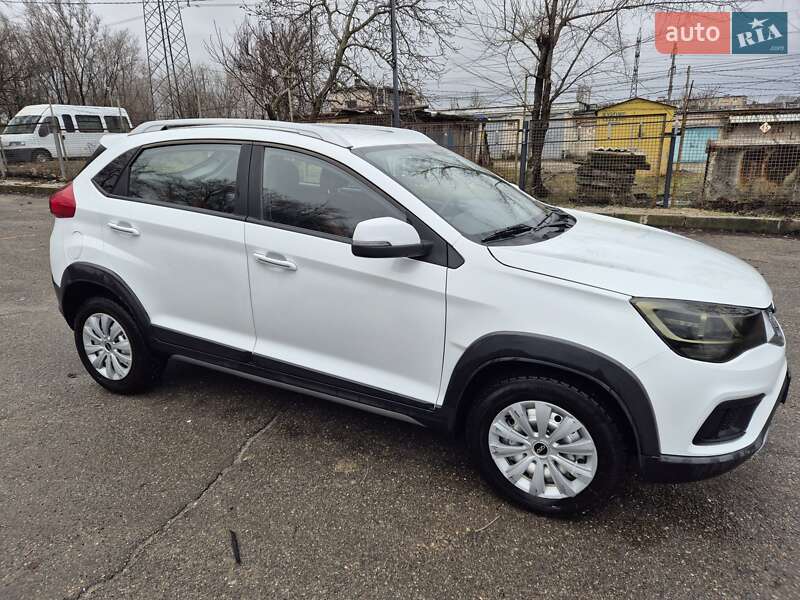 Внедорожник / Кроссовер Chery Tiggo 2 2019 в Запорожье