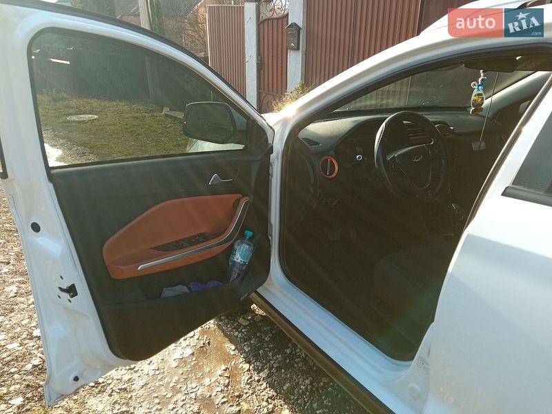 Внедорожник / Кроссовер Chery Tiggo 2 2019 в Хмельницком