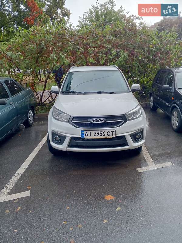 Внедорожник / Кроссовер Chery Tiggo 3 2020 в Вышгороде фото 3 Внедорожник / Кроссовер Chery Tiggo 3 2020 в Вышгороде