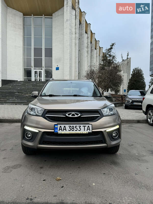 Позашляховик / Кросовер Chery Tiggo 3 2018 в Києві