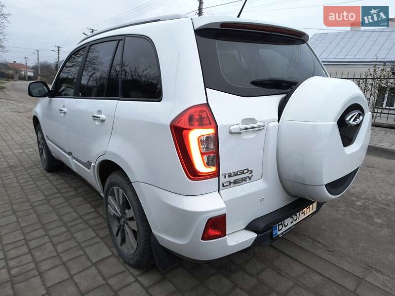 Внедорожник / Кроссовер Chery Tiggo 3 2018 в Львове