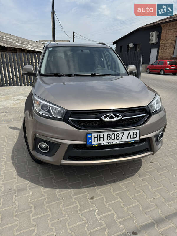 Внедорожник / Кроссовер Chery Tiggo 3 2017 в 