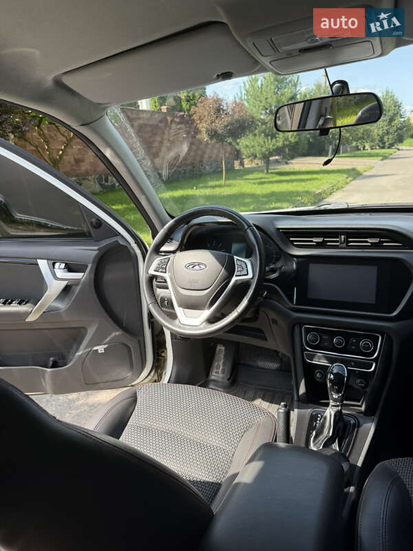 Внедорожник / Кроссовер Chery Tiggo 3 2018 в Ровно фото 11 Внедорожник / Кроссовер Chery Tiggo 3 2018 в Ровно