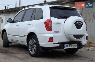 Внедорожник / Кроссовер Chery Tiggo 3 2020 в  фото 3 Внедорожник / Кроссовер Chery Tiggo 3 2020 в