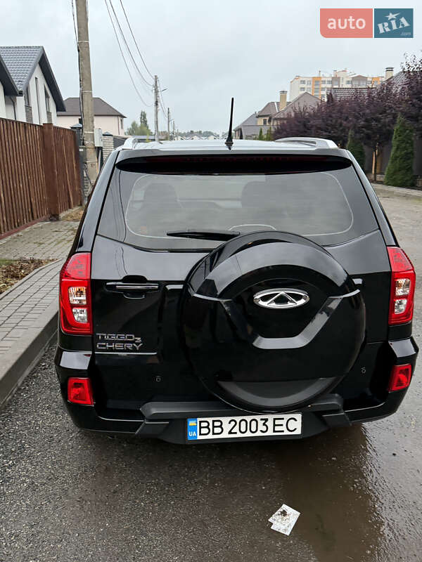 Внедорожник / Кроссовер Chery Tiggo 3 2020 в Киеве