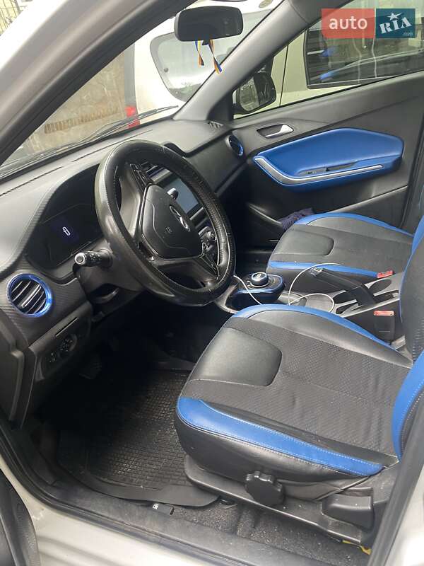 Внедорожник / Кроссовер Chery Tiggo 3x 2018 в Киеве фото 4 Внедорожник / Кроссовер Chery Tiggo 3x 2018 в Киеве