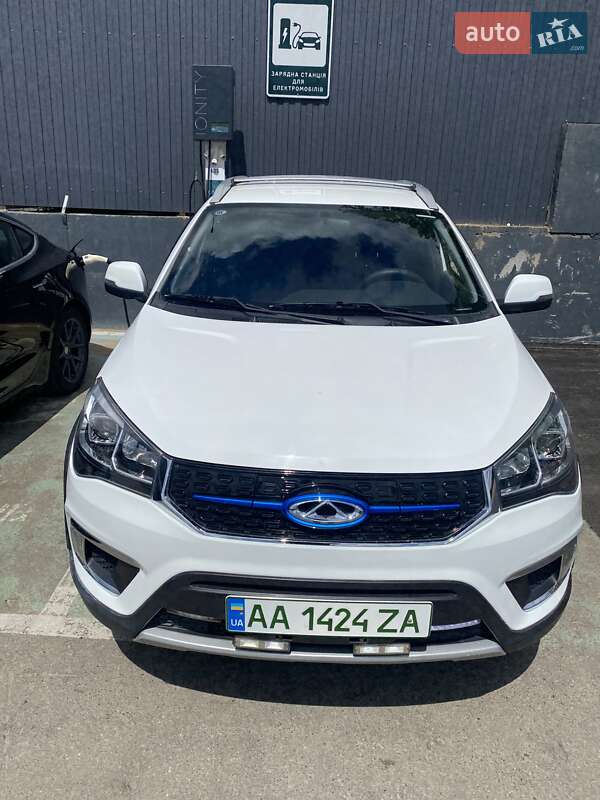 Внедорожник / Кроссовер Chery Tiggo 3x 2018 в Киеве фото 6 Внедорожник / Кроссовер Chery Tiggo 3x 2018 в Киеве