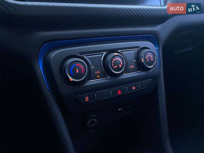 Внедорожник / Кроссовер Chery Tiggo 3xe 2018 в Киеве фото 39 Внедорожник / Кроссовер Chery Tiggo 3xe 2018 в Киеве