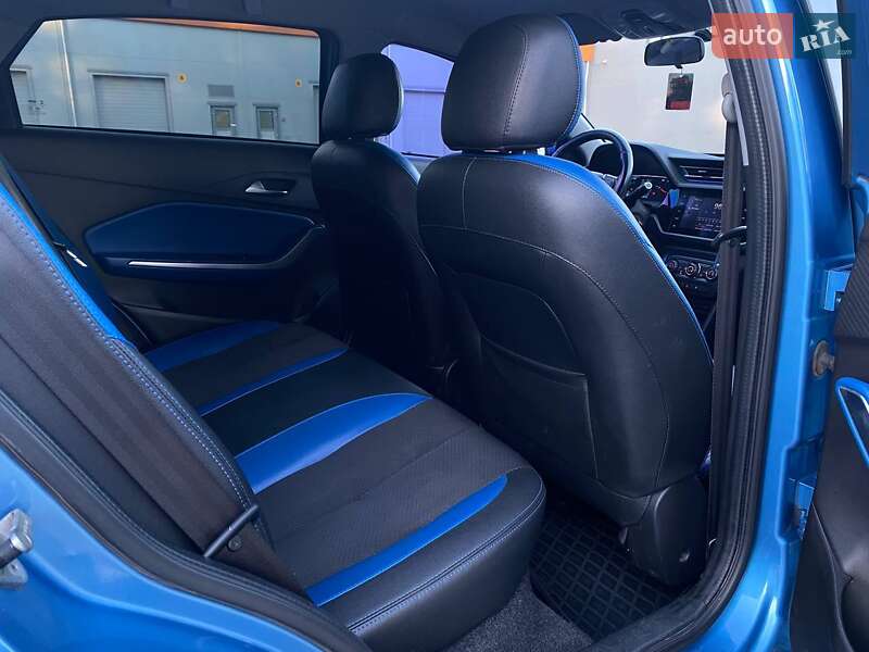 Внедорожник / Кроссовер Chery Tiggo 3xe 2018 в Киеве