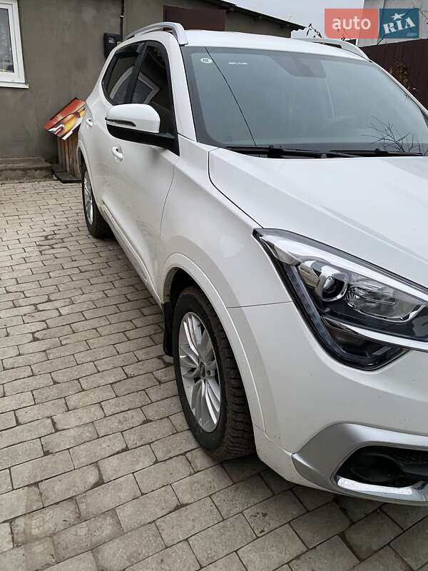 Позашляховик / Кросовер Chery Tiggo 4 2018 в Полтаві фото 13 Позашляховик / Кросовер Chery Tiggo 4 2018 в Полтаві