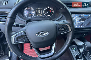 Позашляховик / Кросовер Chery Tiggo 4 2021 в 