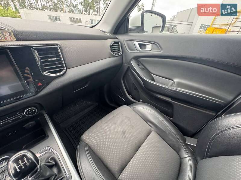 Внедорожник / Кроссовер Chery Tiggo 4 2021 в Киеве