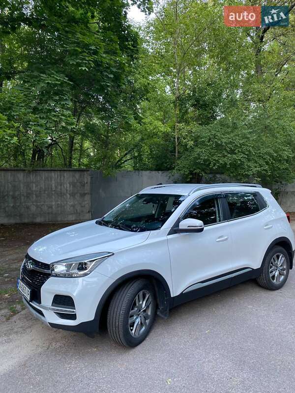 Внедорожник / Кроссовер Chery Tiggo 4 2021 в Киеве