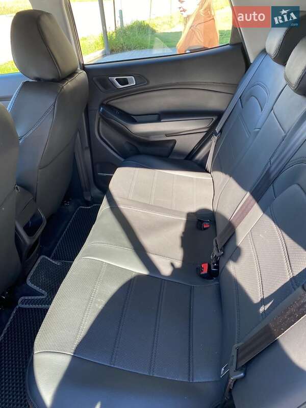 Позашляховик / Кросовер Chery Tiggo 4 2021 в Гусятині фото 21 Позашляховик / Кросовер Chery Tiggo 4 2021 в Гусятині