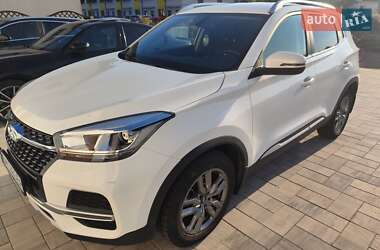 Позашляховик / Кросовер Chery Tiggo 4 2020 в 