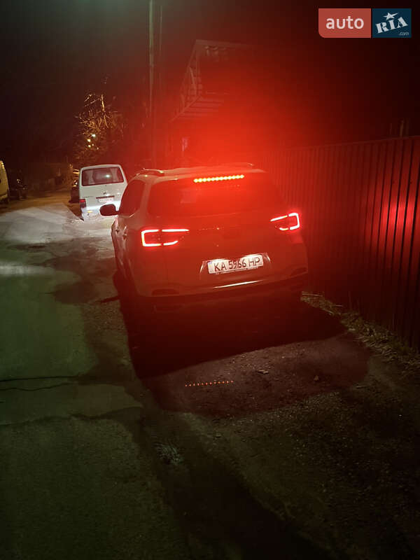 Позашляховик / Кросовер Chery Tiggo 4 2022 в Києві фото 7 Позашляховик / Кросовер Chery Tiggo 4 2022 в Києві