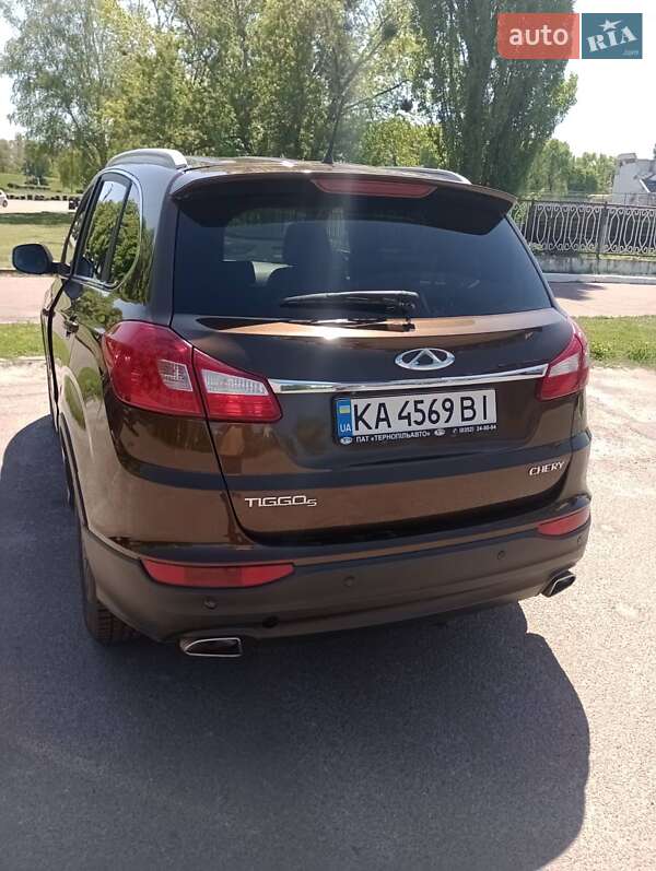 Внедорожник / Кроссовер Chery Tiggo 5 2016 в Броварах