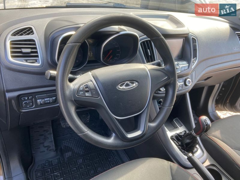 Внедорожник / Кроссовер Chery Tiggo 5 2016 в Киеве