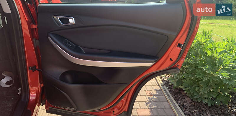 Внедорожник / Кроссовер Chery Tiggo 7 2018 в Черкассах фото 7 Внедорожник / Кроссовер Chery Tiggo 7 2018 в Черкассах