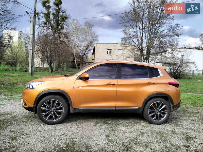 Позашляховик / Кросовер Chery Tiggo 7 2018 в Харкові