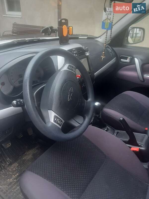 Внедорожник / Кроссовер Chery Tiggo 2011 в Иршаве