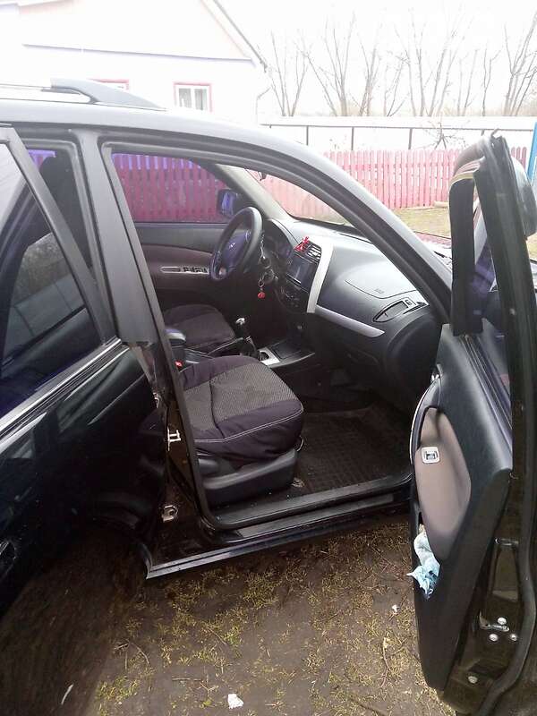 Внедорожник / Кроссовер Chery Tiggo 2010 в Гребенке