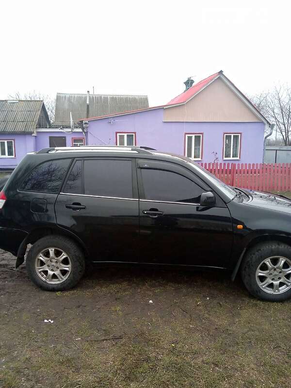 Внедорожник / Кроссовер Chery Tiggo 2010 в Гребенке