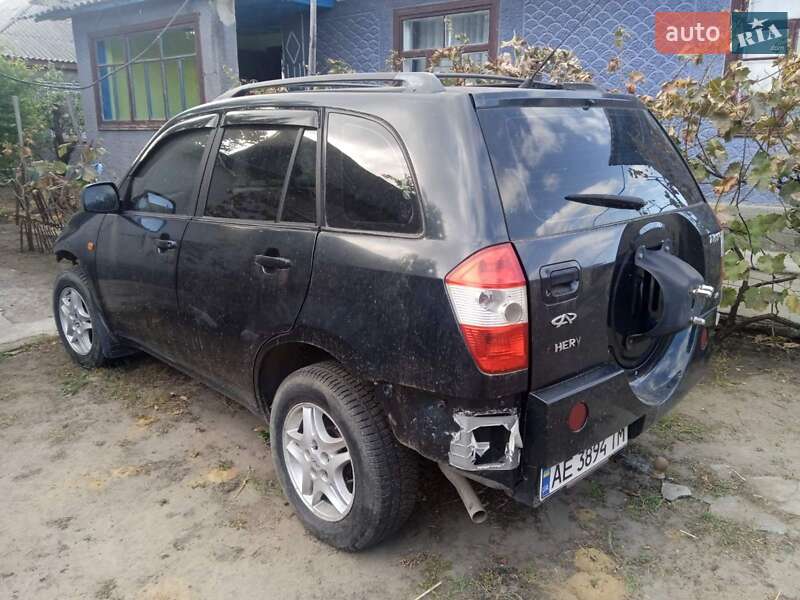 Внедорожник / Кроссовер Chery Tiggo 2008 в Саврани